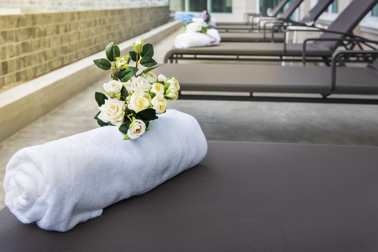 Siam Tharadol Hotell Bangkok Exteriör bild