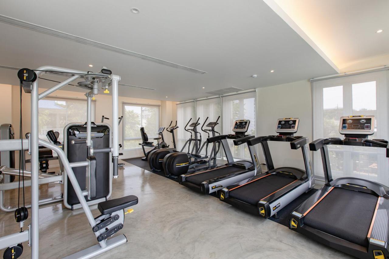 Siam Tharadol Hotell Bangkok Exteriör bild